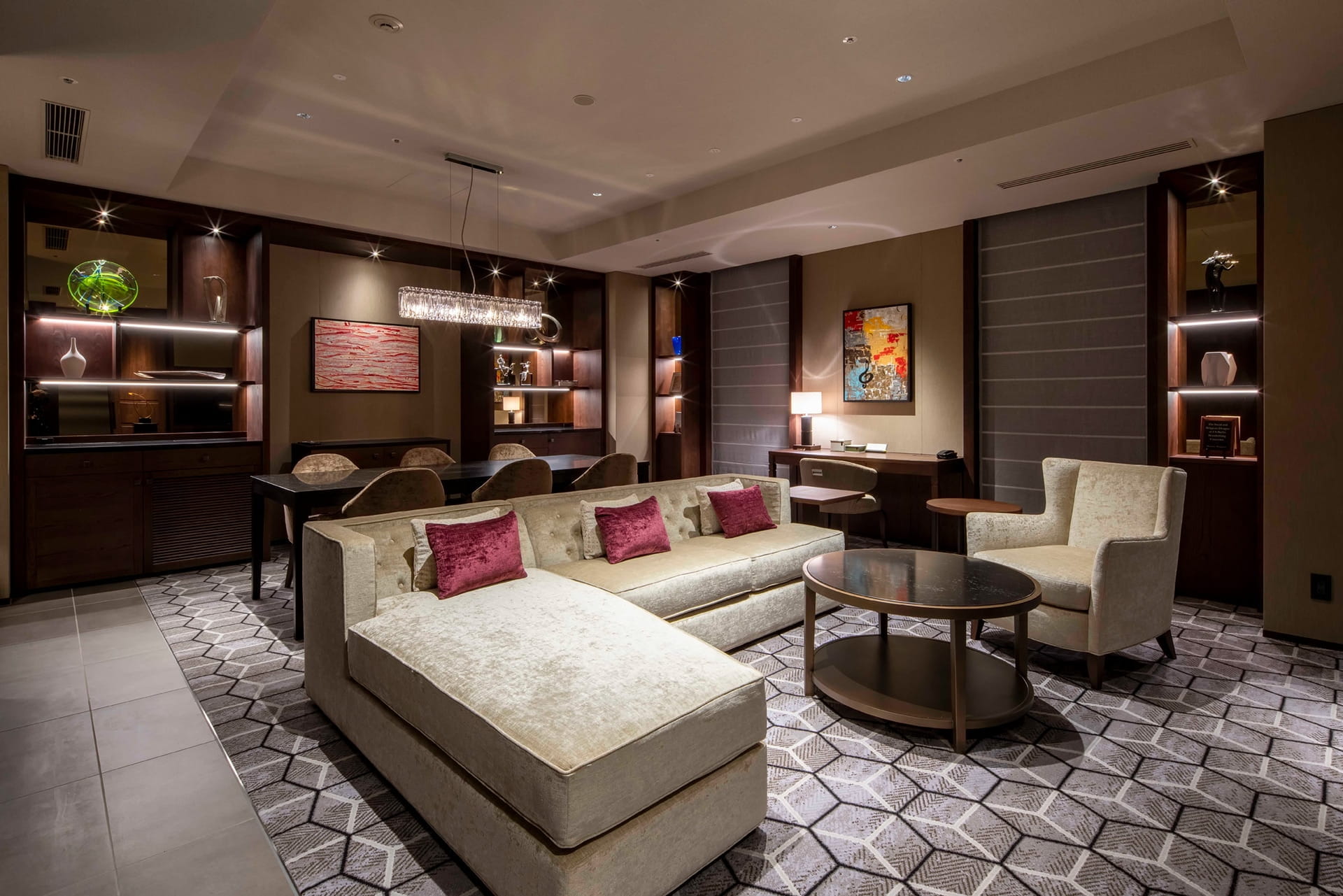 Grand Bach Hotel